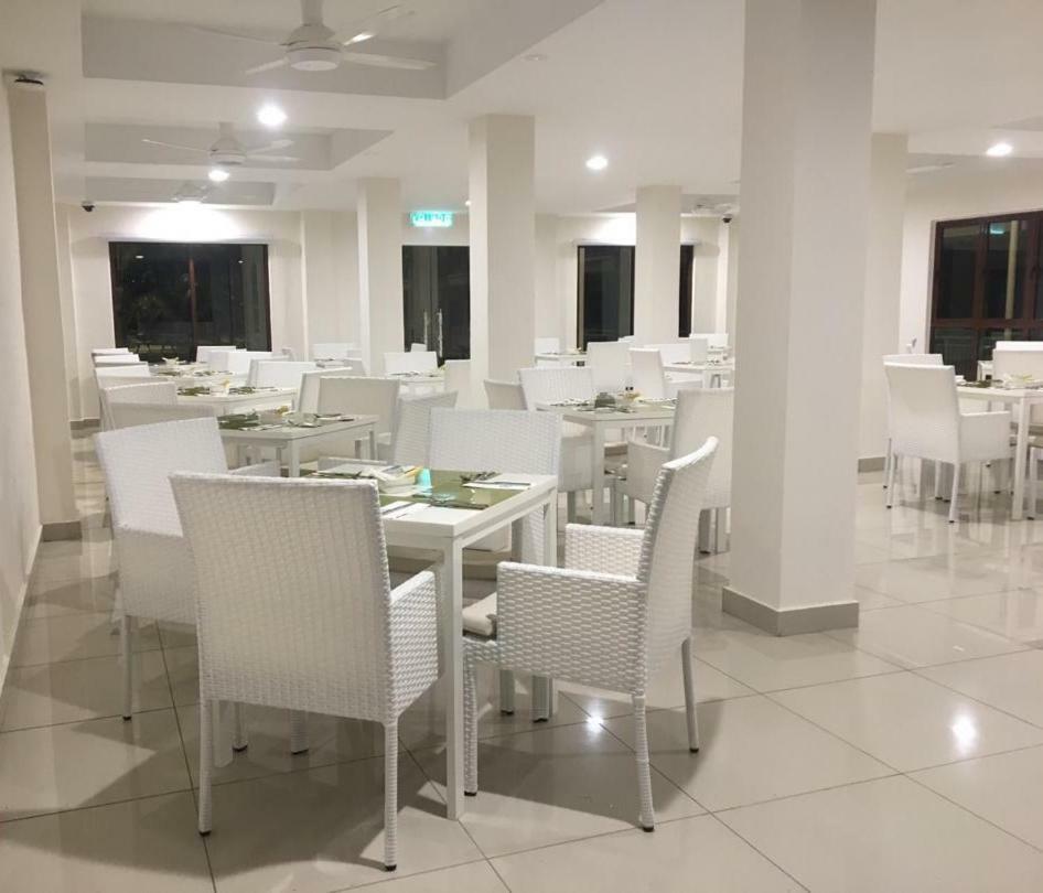 Royale Chulan Cherating Chalet Esterno foto
